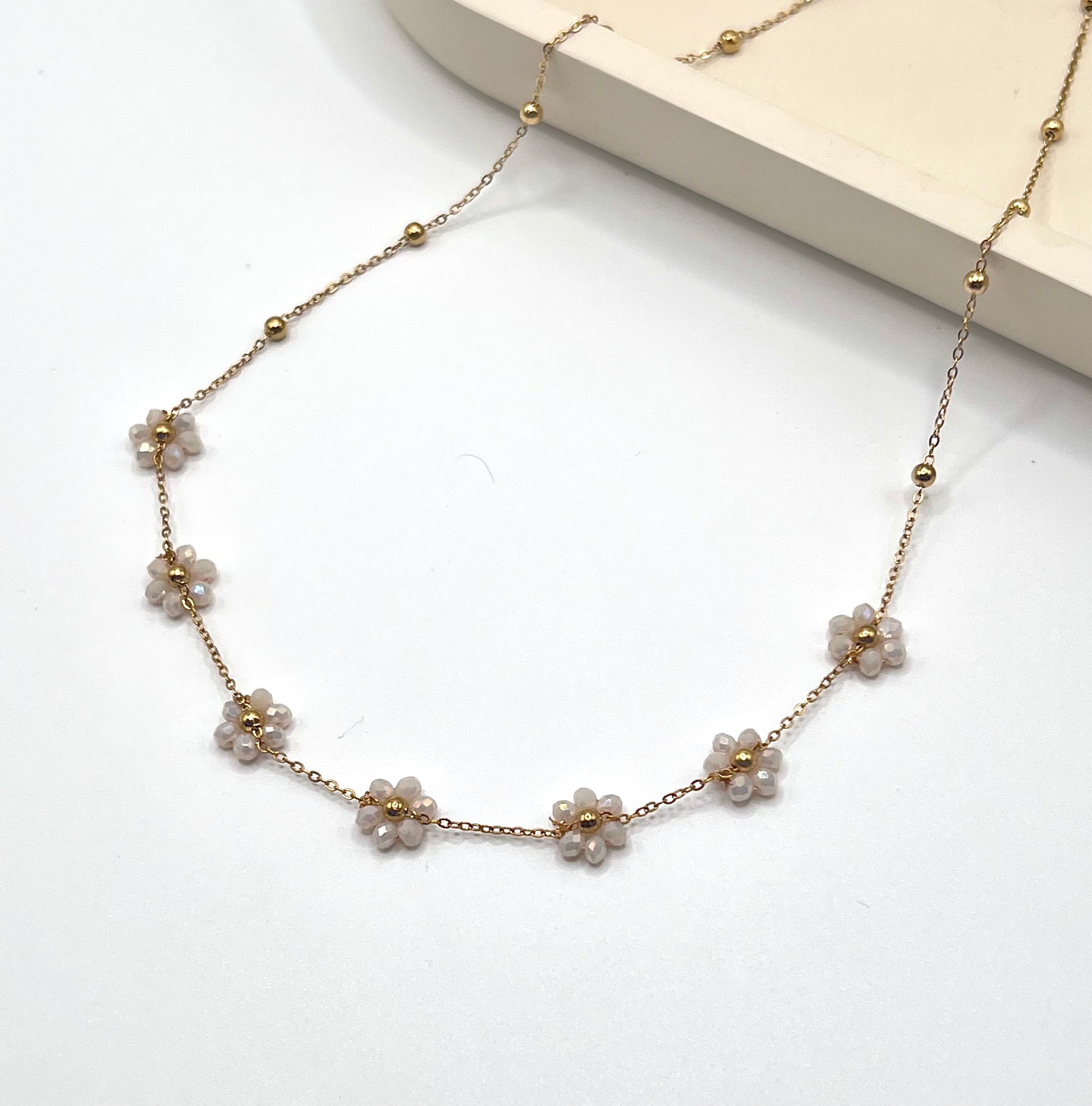Collier Emma rose poudré