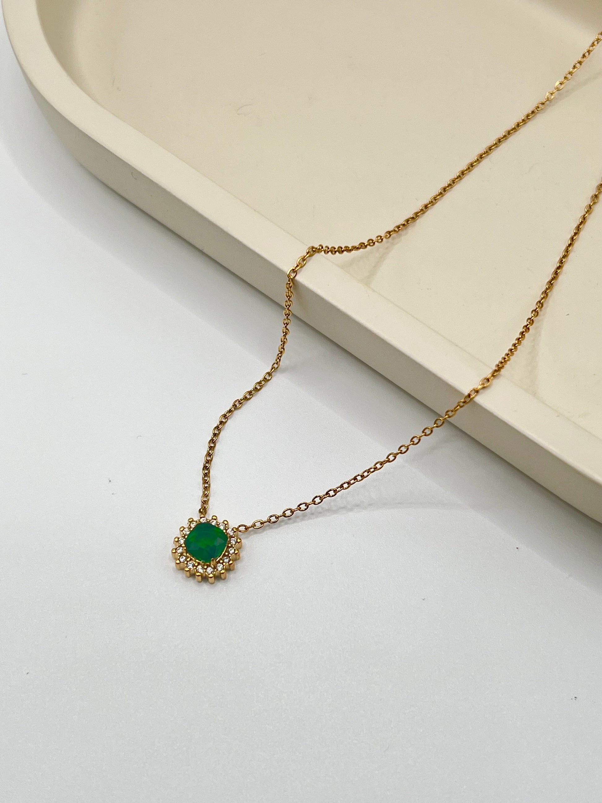 Collier émeraude